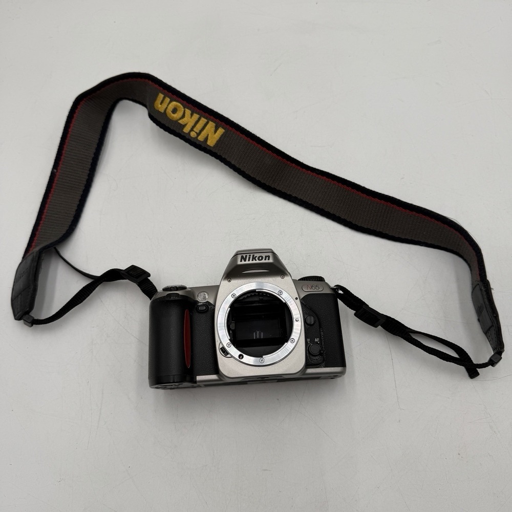 Nikon F55 35mm SLR Film Camera Body Only Tested